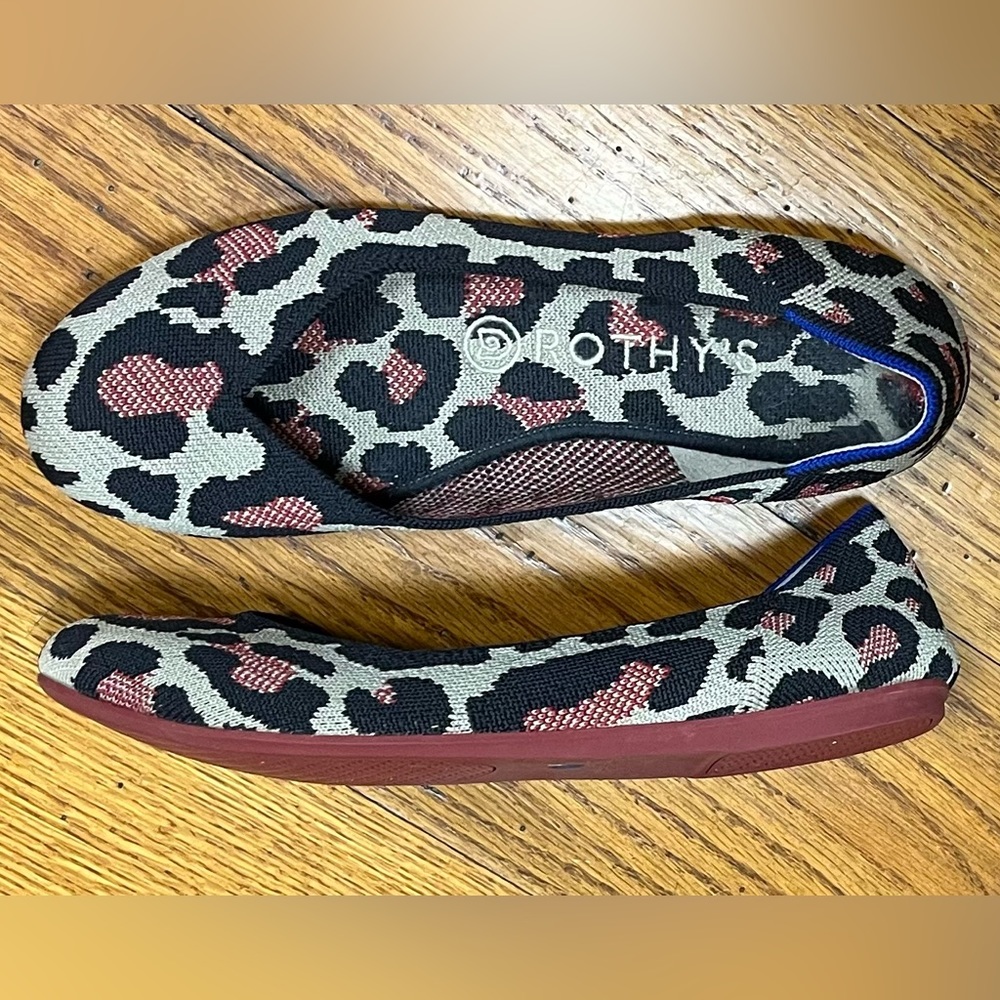 Euc Rothy’s Wild Cat Print